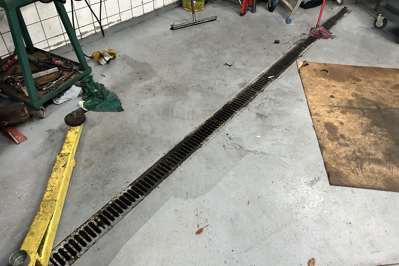 BedrijfsruimteaanDekkershoek 23<br/> inDen Haag BedrijfsruimteaanDekkershoek 23<br/> inDen Haag