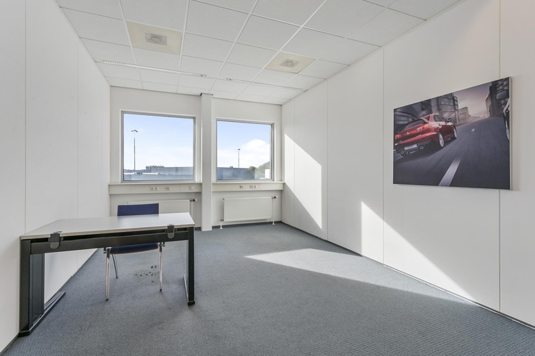 KantoorruimteaanBusiness Park Stein 194<br/> inElsloo KantoorruimteaanBusiness Park Stein 194<br/> inElsloo
