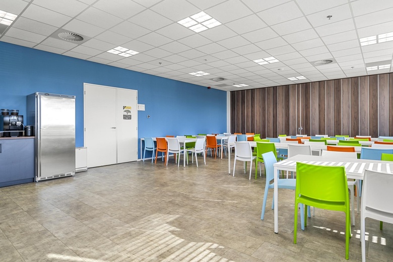 BedrijfsruimteaanRietgraaf 2 a<br/> inOosterhout