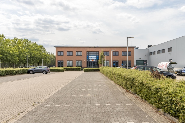 BedrijfsruimteaanVorstengrafdonk 63<br/> inOss