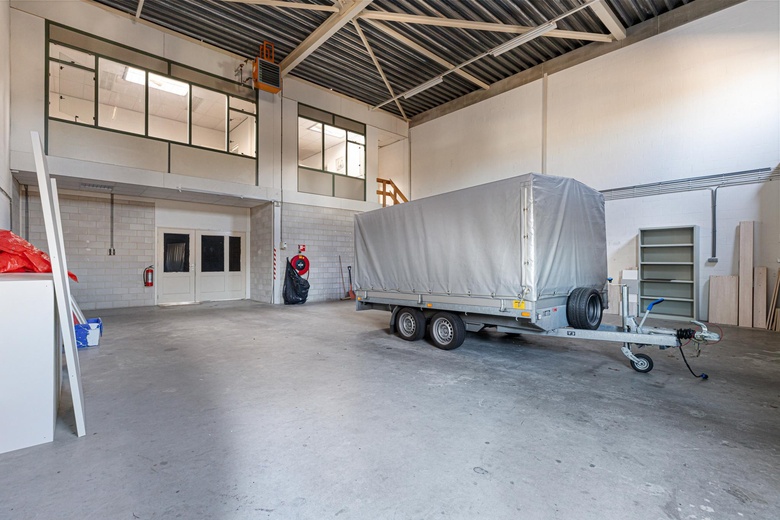 BedrijfsruimteaanEuromarkt 127<br/> inAlphen aan den Rijn