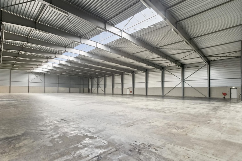BedrijfsruimteaanHandelsstraat 9<br/> inSittard BedrijfsruimteaanHandelsstraat 9<br/> inSittard