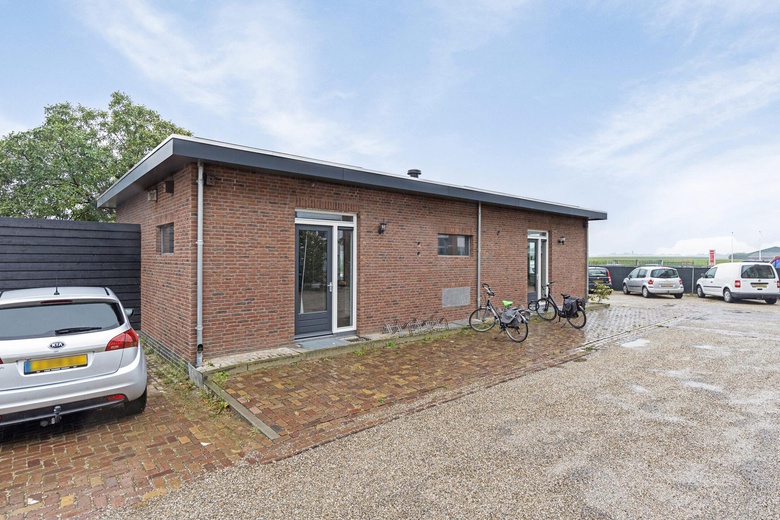 KantoorruimteaanZuivelweg 2 C<br/> inLeunen KantoorruimteaanZuivelweg 2 C<br/> inLeunen