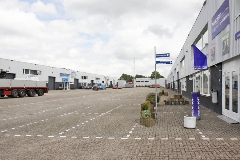 BedrijfsruimteaanPhilipsstraat 12<br/> inZoetermeer BedrijfsruimteaanPhilipsstraat 12<br/> inZoetermeer