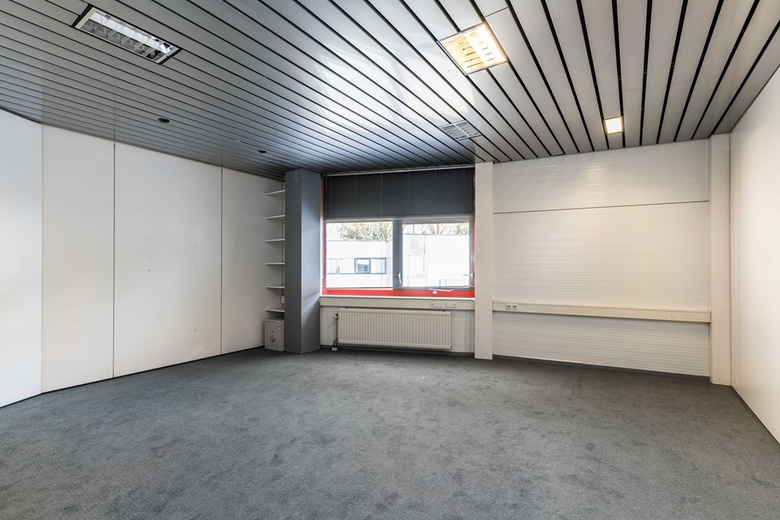 KantoorruimteaanInnsbruckweg 90<br/> inRotterdam KantoorruimteaanInnsbruckweg 90<br/> inRotterdam