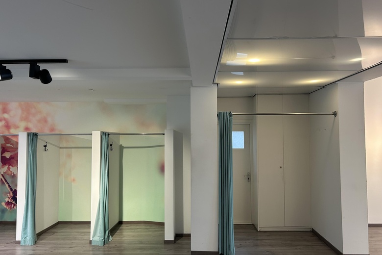 WinkelruimteaanEmmaplein 12<br/> inBilthoven WinkelruimteaanEmmaplein 12<br/> inBilthoven