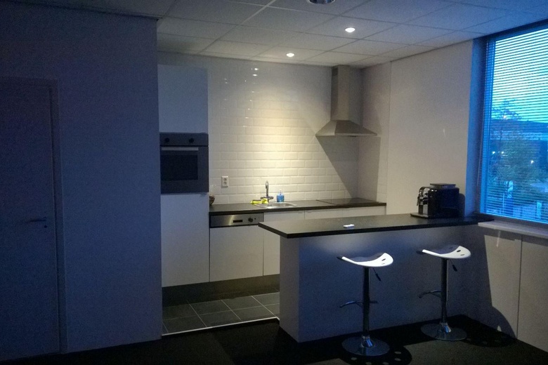 BedrijfsruimteaanDeventerseweg 31<br/> inBarendrecht BedrijfsruimteaanDeventerseweg 31<br/> inBarendrecht