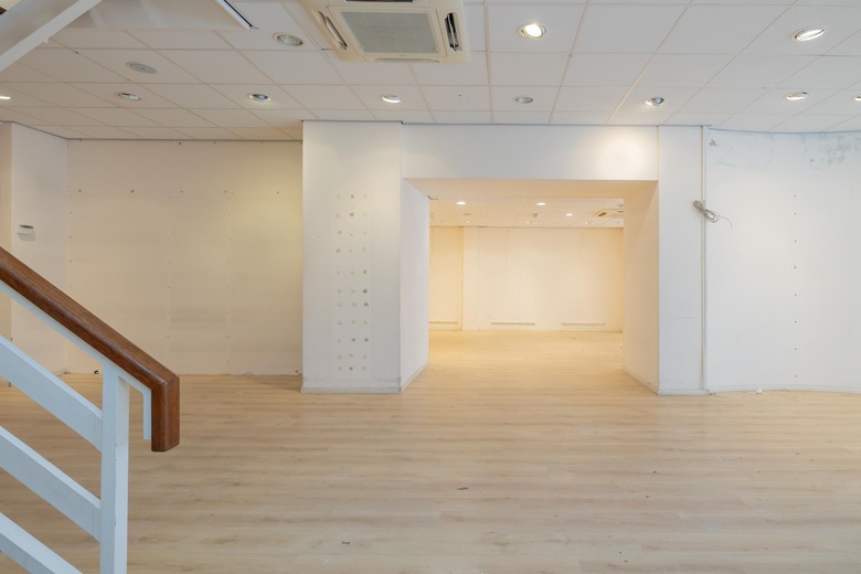 WinkelruimteaanHaarlemmerstraat 5 - 7<br/> inLeiden