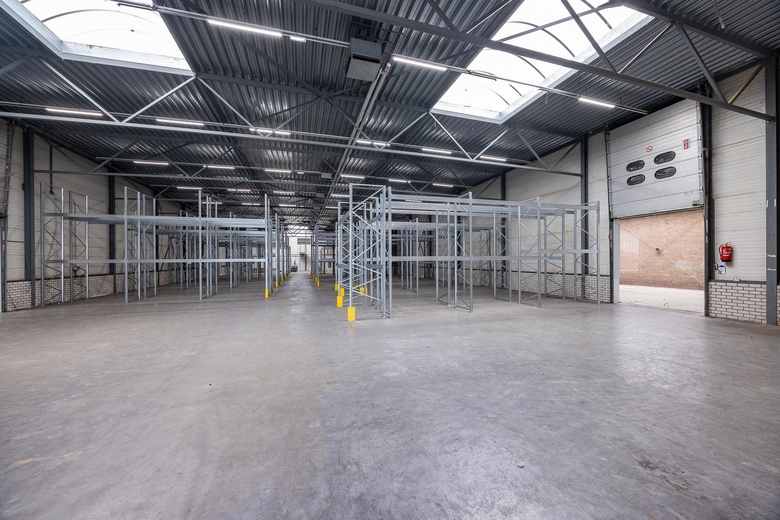 BedrijfsruimteaanHeereweg 337 B<br/> inLisse BedrijfsruimteaanHeereweg 337 B<br/> inLisse
