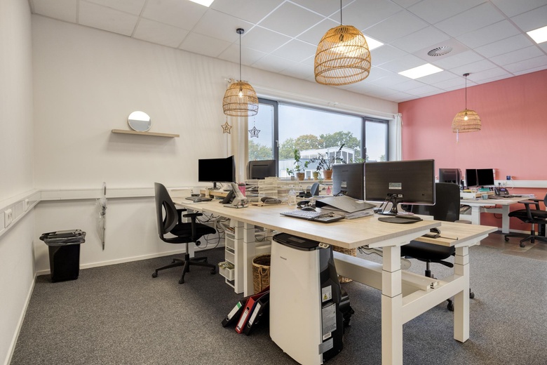 BedrijfsruimteaanTwentepoort West 51<br/> inAlmelo