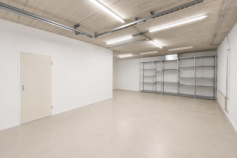 Bedrijfsruimte Almere - Bakkenzuigerstraat 24 - Foto 5