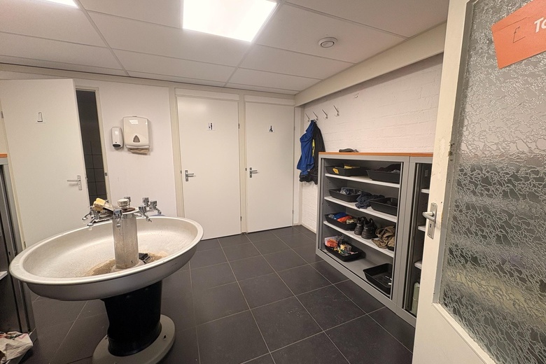 BedrijfsruimteaanDuinkerkenstraat 44<br/> inGroningen