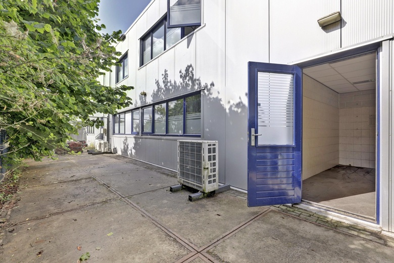 BedrijfsruimteaanBedrijvenstraat 7 a<br/> inWierden