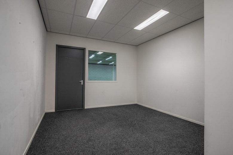 BedrijfsruimteaanSnelliusweg 12<br/> inArnhem BedrijfsruimteaanSnelliusweg 12<br/> inArnhem