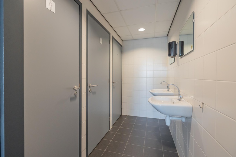 KantoorruimteaanSatellietbaan 12 B<br/> inHillegom KantoorruimteaanSatellietbaan 12 B<br/> inHillegom