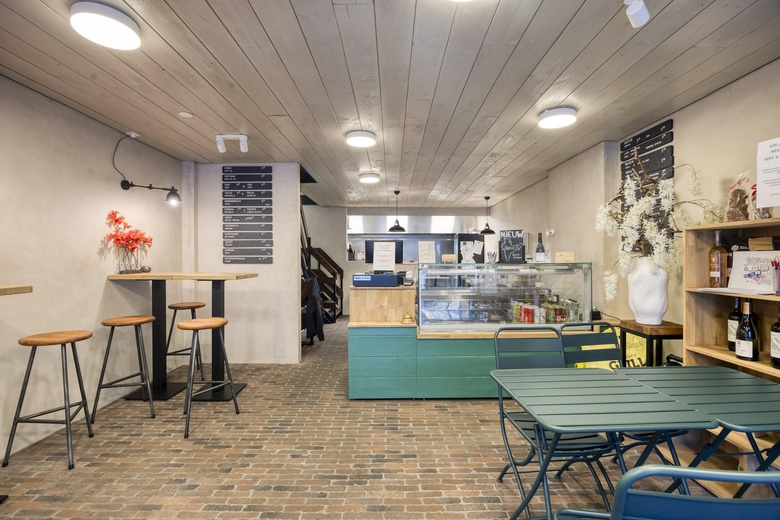 WinkelruimteaanMiddenbaan 66<br/> inBarendrecht