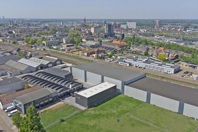 BedrijfsruimteaanSpoorlaan Noord 176<br/> inRoermond BedrijfsruimteaanSpoorlaan Noord 176<br/> inRoermond