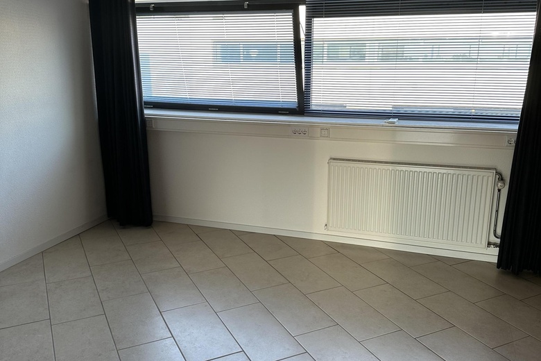 BedrijfsruimteaanFrankweg 37<br/> inNieuw-Vennep