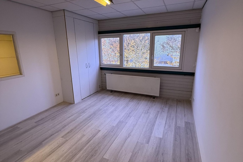 BedrijfsruimteaanSatellietbaan 13 E<br/> inHillegom