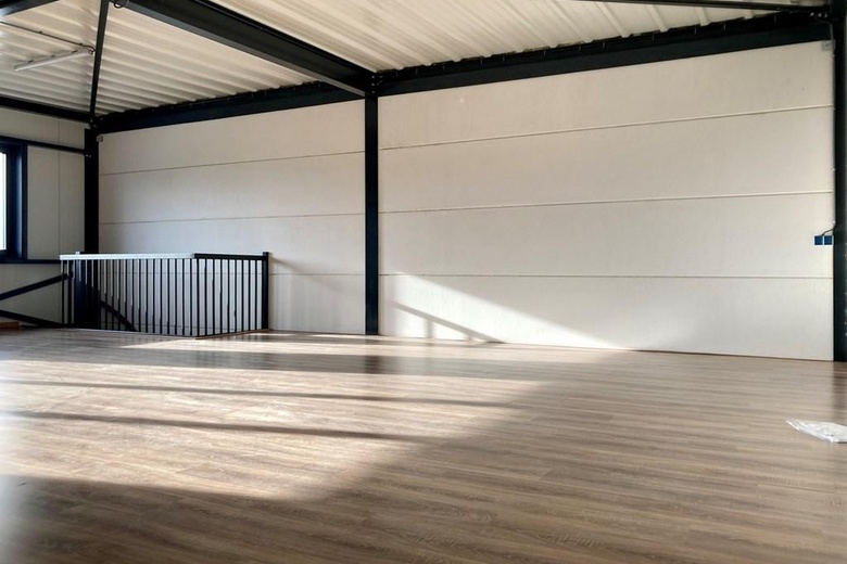 BedrijfsruimteaanLandauer 26<br/> inZeewolde