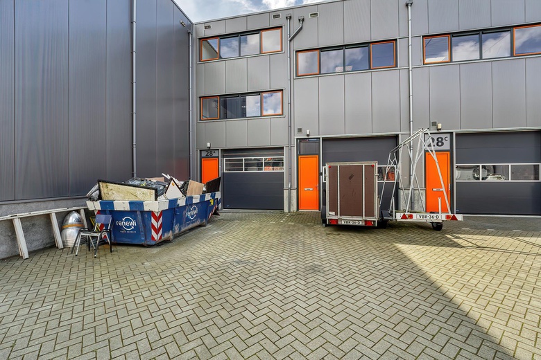 BedrijfsruimteaanIndustrieweg 28 a<br/> inVoorschoten