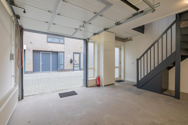 BedrijfsruimteaanMeer en Duin 255<br/> inLisse