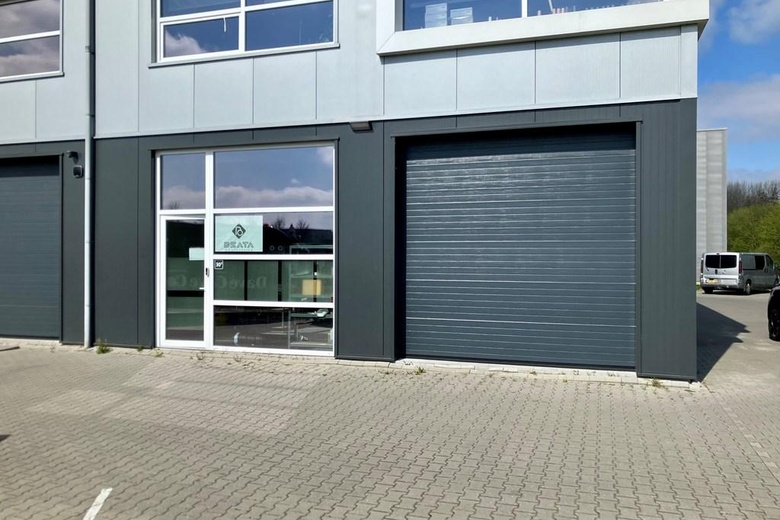 BedrijfsruimteaanEenspan 30 F<br/> inZeewolde BedrijfsruimteaanEenspan 30 F<br/> inZeewolde