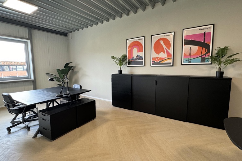 BedrijfsruimteaanKoningsbeltweg 35 L<br/> inAlmere