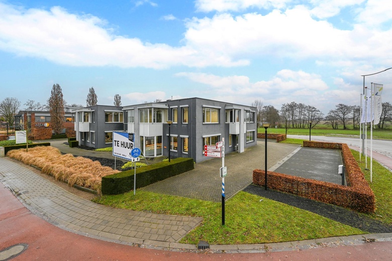 Bekijk foto 1 van Stationsweg 60 Bekijk foto 1 van Stationsweg 60