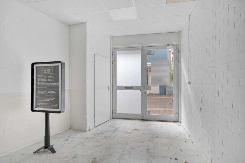 WinkelruimteaanGrotestraat 112<br/> inAlmelo WinkelruimteaanGrotestraat 112<br/> inAlmelo