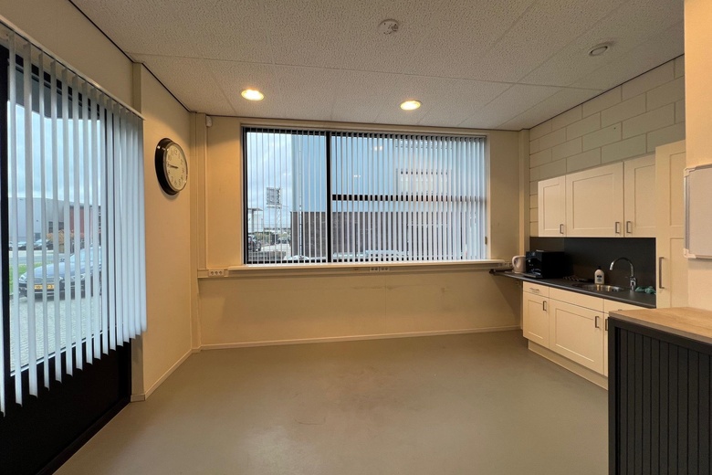 BedrijfsruimteaanWattstraat 80<br/> inZwijndrecht