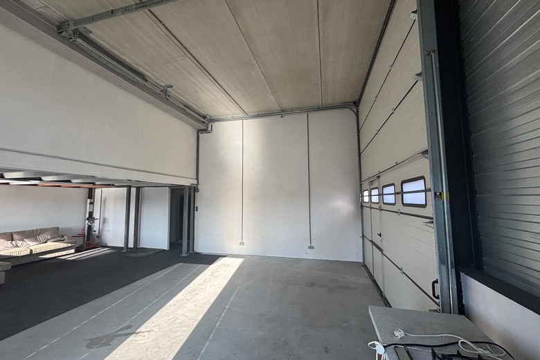 KantoorruimteaanSiloweg 642<br/> inDen Bosch KantoorruimteaanSiloweg 642<br/> inDen Bosch