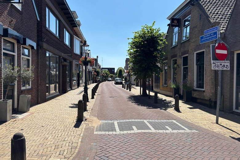 WinkelruimteaanDorpsstraat 51 a<br/> inNieuwerkerk aan den IJssel