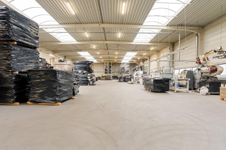 BedrijfsruimteaanBolderweg 44<br/> inLelystad BedrijfsruimteaanBolderweg 44<br/> inLelystad