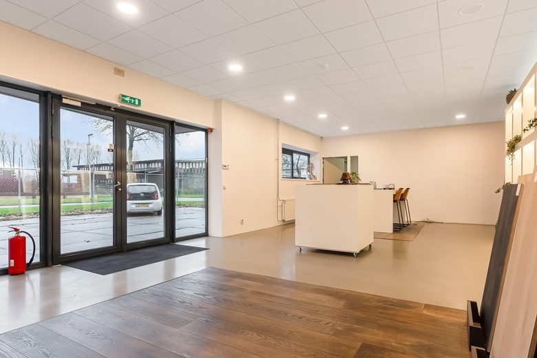 BedrijfsruimteaanBolderweg 44<br/> inLelystad BedrijfsruimteaanBolderweg 44<br/> inLelystad