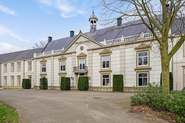 KantoorruimteaanBerlicumseweg 8 G<br/> inRosmalen KantoorruimteaanBerlicumseweg 8 G<br/> inRosmalen