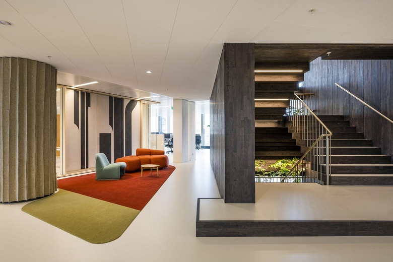 KantoorruimteaanHaaksbergweg 4 - 98<br/> inAmsterdam