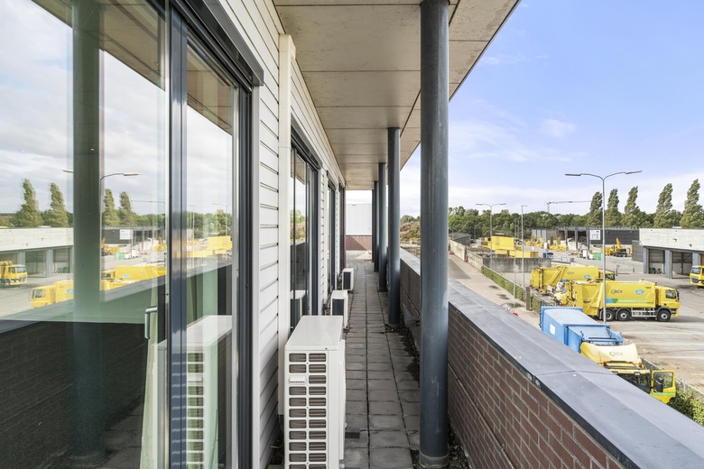 KantoorruimteaanNeonstraat 20<br/> inEde KantoorruimteaanNeonstraat 20<br/> inEde