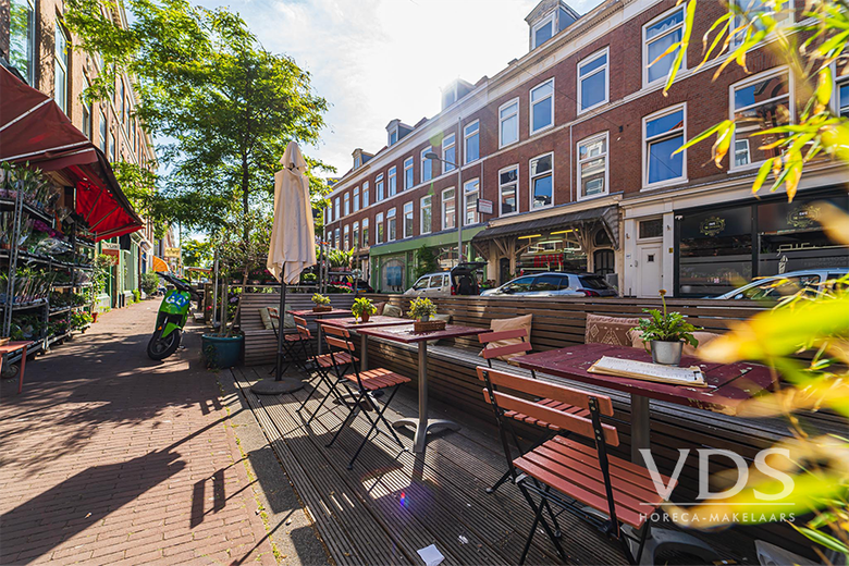 Bekijk foto 1 van Prins Hendrikstraat 113 Bekijk foto 1 van Prins Hendrikstraat 113