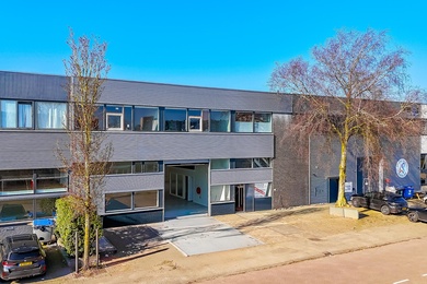 Bedrijfsruimte Weesp - Pampuslaan 75 - Foto 2