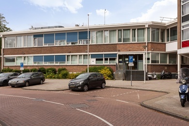 Bekijk foto 2 van Lodewijk van Deysselstraat 16