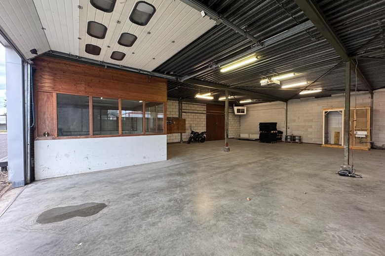 BedrijfsruimteaanZomerdijk 9<br/> inMeppel