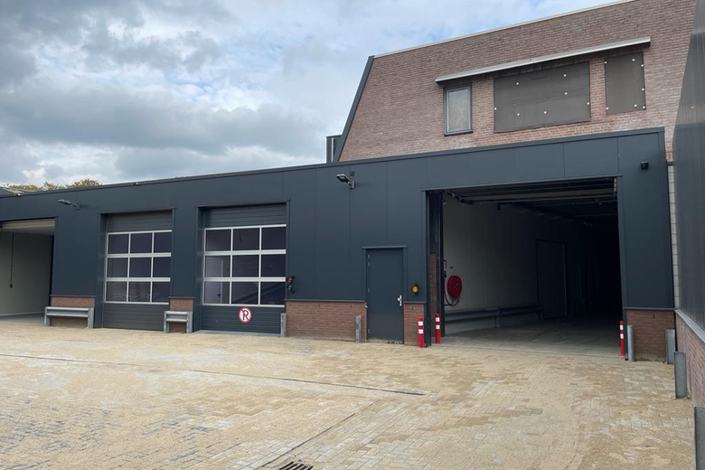 BedrijfsruimteaanKempenlandstraat 15 - 27<br/> inVught BedrijfsruimteaanKempenlandstraat 15 - 27<br/> inVught