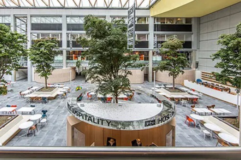 KantoorruimteaanEvert van de Beekstraat 1 - 104<br/> inSchiphol