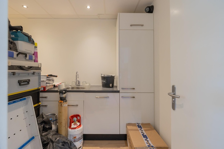 BedrijfsruimteaanFlevoweg 12 E<br/> inLeiden