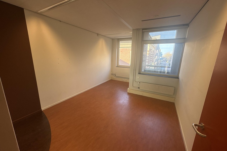 Bedrijfsruimte Breda - Meerten Verhoffstraat 16-24 - Foto 11