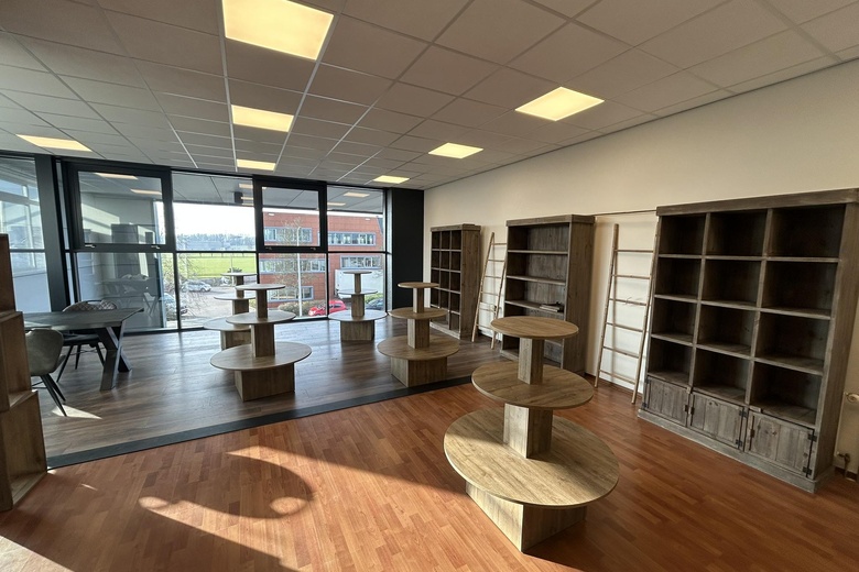 BedrijfsruimteaanOud Camp 19 c<br/> inMaasland