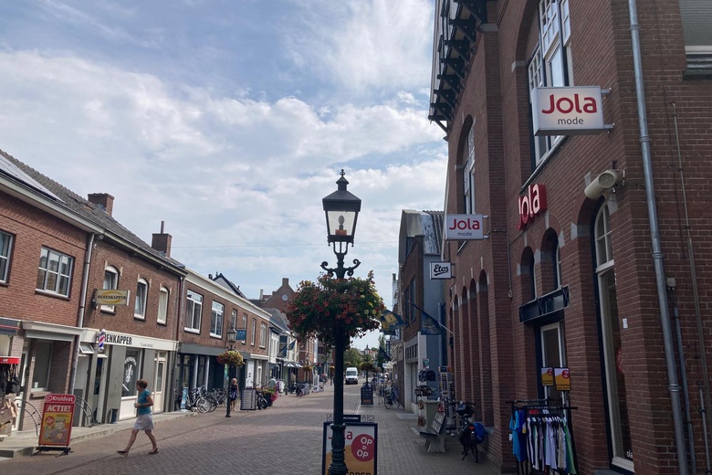 WinkelruimteaanZandstraat 30 - 32<br/> inGennep WinkelruimteaanZandstraat 30 - 32<br/> inGennep