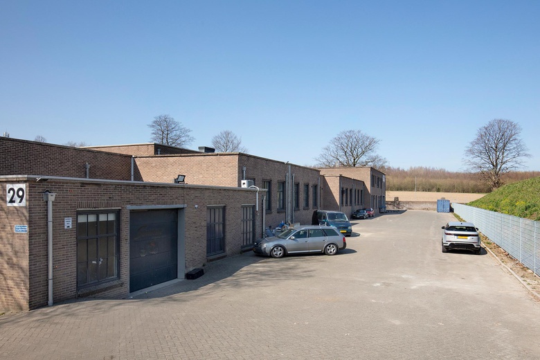 BedrijfsruimteaanAlbert Thijsstraat 19<br/> inEygelshoven BedrijfsruimteaanAlbert Thijsstraat 19<br/> inEygelshoven