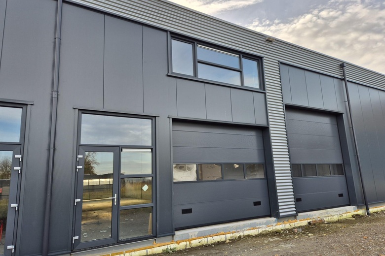 Bekijk foto 1 van Cellebroederspoort 11 A